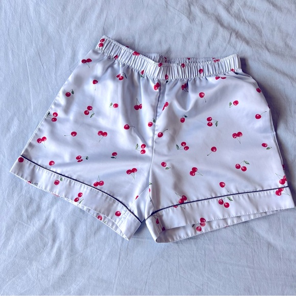 Uniqlo sister brand GU - lounge wear pajama set, light blue with cherries - Picture 7 of 7